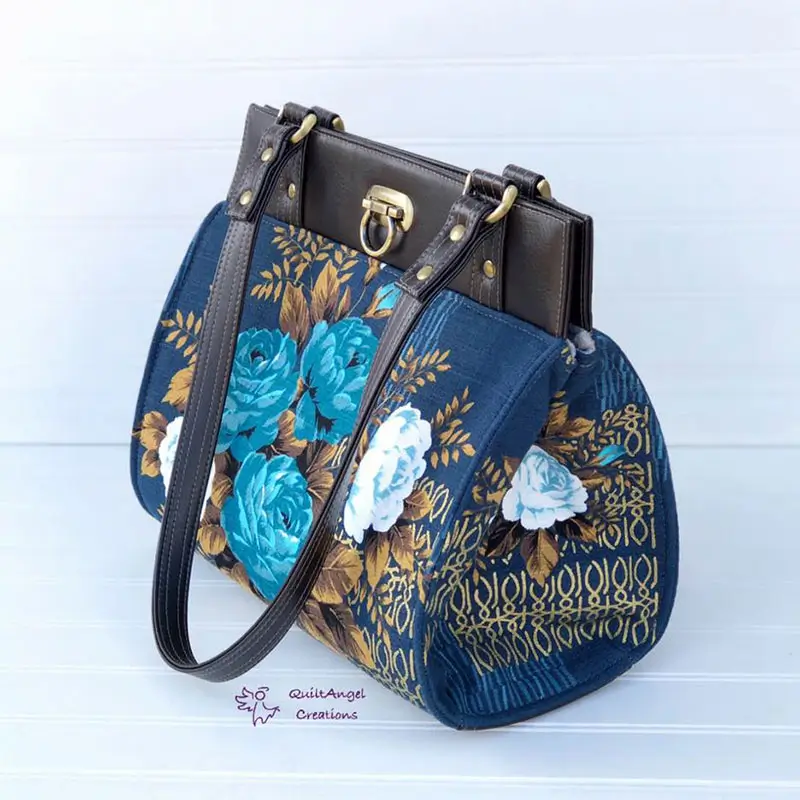Daryl's Drive Handbag pattern - ChrisW-Designs