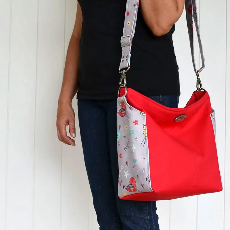 Slouchy-bag-Ellen's-Esplanade